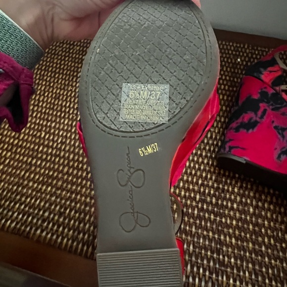 Jessica Simpson Wedge Sandal - Picture 3 of 7